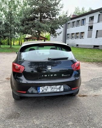 Seat Ibiza cena 12500 przebieg: 277200, rok produkcji 2011 z Dąbie małe 121